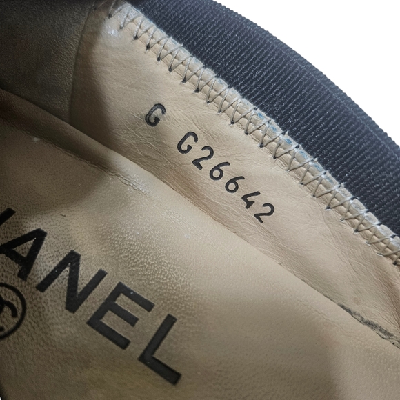 CHANEL Cap Toe Tan/ Black Ballet Flats Size 40/9-9.5 CC logo on side - Picture 5 of 13